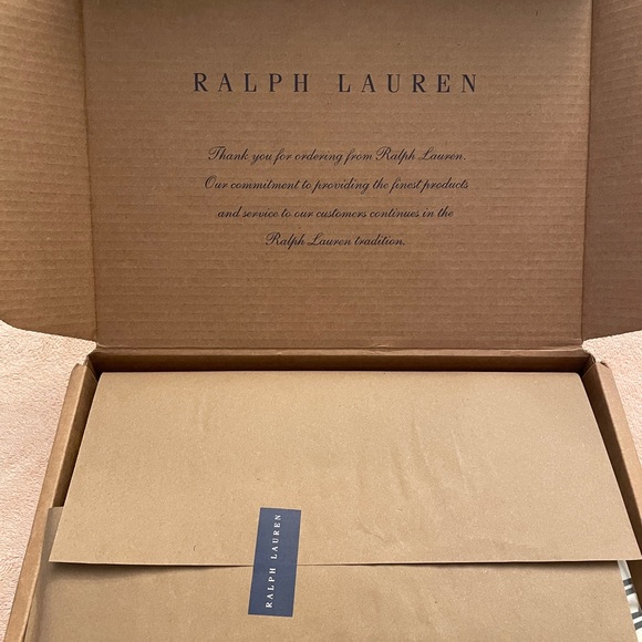 Ralph Lauren Taylor Swift engagement dress - Picture 5 of 8